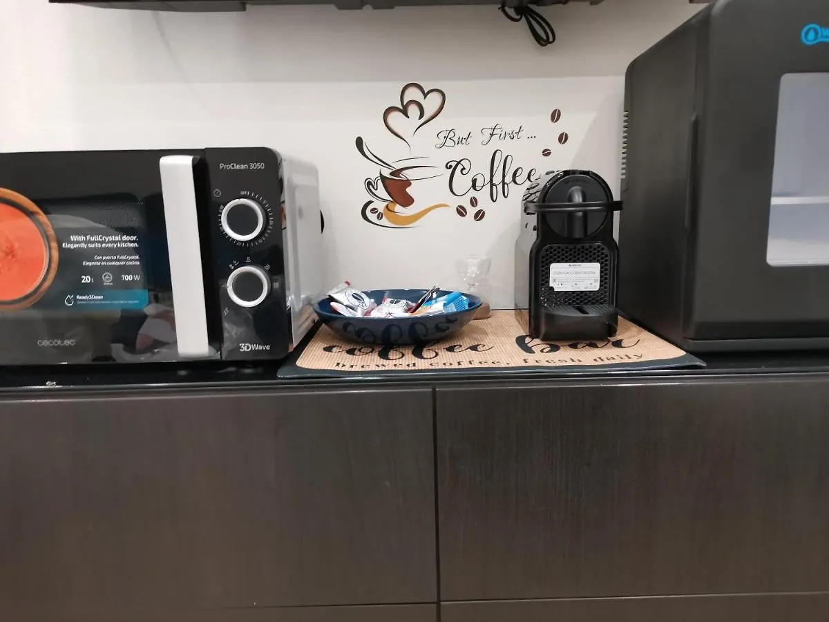 Pigro House - Bologna Airport Suite 0*,  Italien