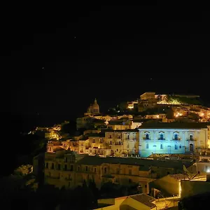 ibla-barocca.sicilyhotelsitaly.net/