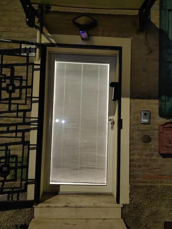 Pigro House - Bologna Airport Suite Affittacamere
